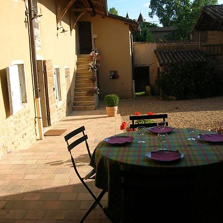 Bed & Breakfast - Maison De Marie Messimy-sur-Saone Eksteriør bilde