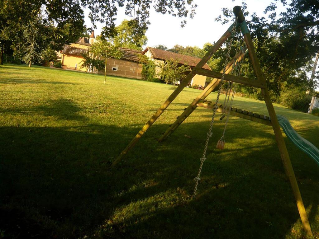 Bed & Breakfast - Maison De Marie Messimy-sur-Saone Eksteriør bilde